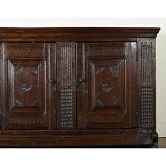 Italian 18th Century Oak Sideboard - 3919707