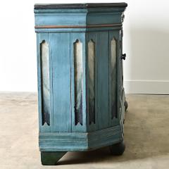 Italian 18th Century Painted Buffet - 4524235