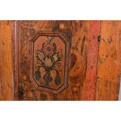 Italian 18th Century Painted Wardrobe - 4555270