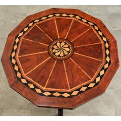 Italian 19th Century Marquetry Inlay Pedestal Table - 4663710