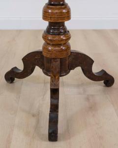 Italian 19th Century Marquetry Octagonal Pedestal Table - 4737261