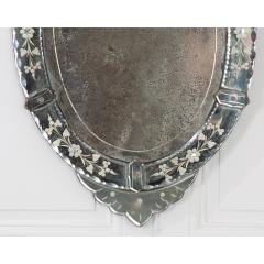 Italian 19th Century Venetian Oval Mirror - 2133438