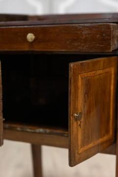Italian 19th Century Walnut Nightstand Table with Ash Inlaid Banding - 3715250