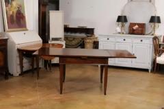 Italian 19th Century Walnut Table with Two Extending Leaves and Curving Legs - 3538513