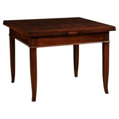 Italian 19th Century Walnut Table with Two Extending Leaves and Curving Legs - 3538567