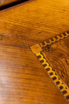 Italian 19th Century Walnut and Mahogany Three Drawer Commode with Inlay - 3626318