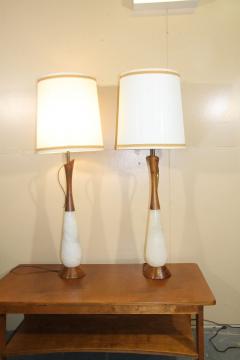 Italian Alabaster Lamps With Original Shades and Finials - 3318418
