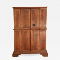 Italian Baroque 17th century Small Walnut Cabinet or Bookcase - 677889