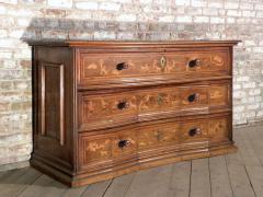 Italian Baroque Inlaid Early 18th Century Walnut and Fruit Wood Desk Commode - 1300450