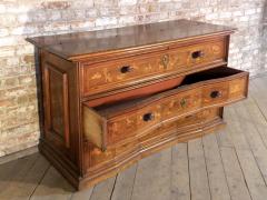 Italian Baroque Inlaid Early 18th Century Walnut and Fruit Wood Desk Commode - 1300453