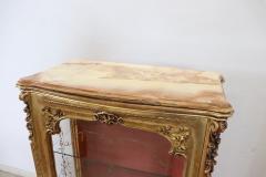 Italian Baroque Style Carved and Gilded Wood Elegant Vitrine - 4209477