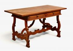 Italian Baroque Style Writing or Side Table in Walnut 20th Century - 4812810