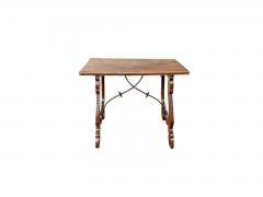Italian Baroque Walnut Side Table - 3787148