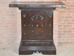 Italian Bolognese late 16th early 17th Century Baroque Walnut Credenza - 1972854