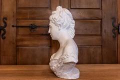 Italian Bust of a Woman Wearing a Creased Dress with Fibula 20th Century - 3680412