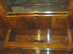 Italian Deco Gentlemans Changing Cabinet - 546215