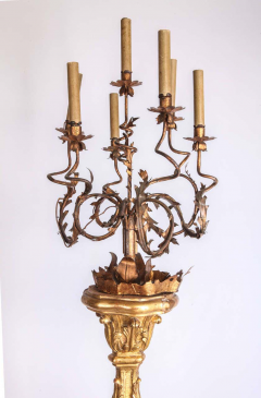 Italian Early 18th Century Giltwood Torchiere or Floor Lamp 1720 - 1602136