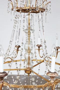 Italian Early 19th c Gilt and Crystal Chandelier - 3924219