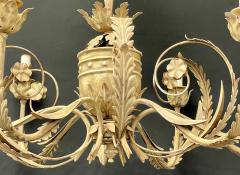 Italian Gilt Metal Chandelier having Six Lights - 2954008
