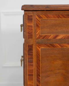 Italian Louis XVI Period Chest Of Drawers - 4611857