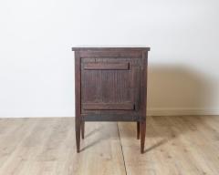 Italian Louis XVI Walnut Bedside Table with Veneered Inlay Late 18th Century - 4189840