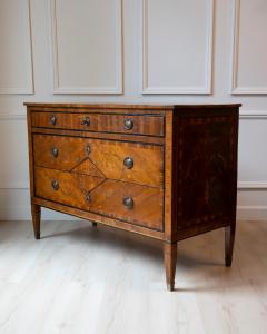 Italian Louis XVI Walnut Marquetry Chest Late 18th Century - 4451736