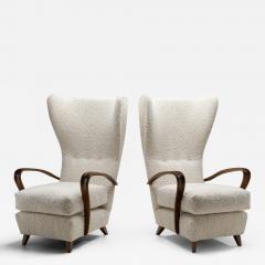 Italian Mid Century Modern Wingback Chairs in Boucl Italy 1950s - 3315713