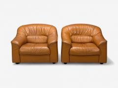 Italian Modern Cognac Leather Large Lounge Chairs Italy 1970s - 4306856