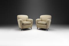 Italian Modern Upholstered Armchairs with Tapered Feet Italy ca 1950s - 2958767