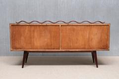 Italian Modern Walnut and Leather Sideboard with Undulating Cornice 1950s - 4616300