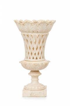 Italian Neo Classic White Grand Tour Marble Centerpiece - 4200561