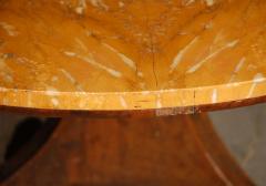 Italian Neoclassical Round Table - 3021766