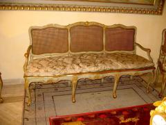 Italian Parcel Gilt and Painted Canape or Sofa 18th Century - 2157117