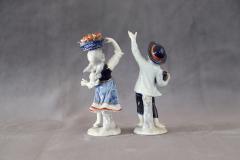Italian Porcelain Set of 2 Figurines by Capodimonte - 3518813