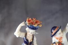 Italian Porcelain Set of 2 Figurines by Capodimonte - 3518816