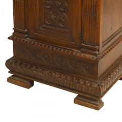Italian Renaissance Style Walnut Commode - 4652845
