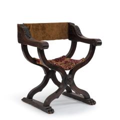 Italian Renaissance Walnut Arm Chair - 4700886