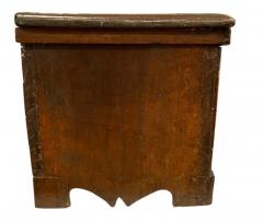 Italian Renaissance Walnut Box - 4130110