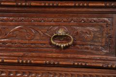 Italian Renaissance Walnut Commode - 2527333