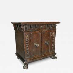 Italian Renaissance Walnut Credenza - 3801136