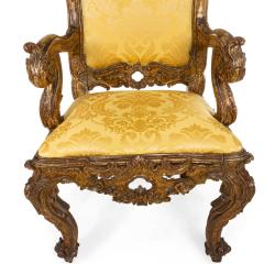 Italian Rococo Gold Damask Throne Chair - 4628483