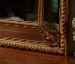 Italian Rococo Style 19th Century Giltwood Pareclose Mirror with Carved Crest - 3415096