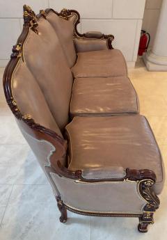 Italian Rococo Style Sofa in Fine Taupe Gray Leather Upholstery and Mahogany - 3613517