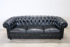 Italian Sofa and Armchair in the Style of Chesterfield circa 1980s - 4089933