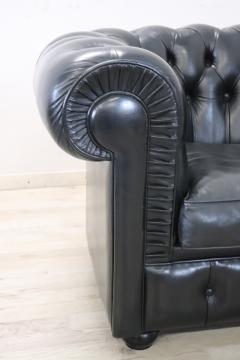 Italian Sofa and Armchair in the Style of Chesterfield circa 1980s - 4089942