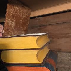 Italian Trompe lOeil Tole Painted Liddedv End Table 1940 50s - 4348825