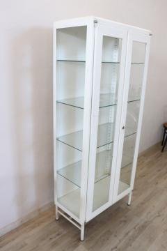 Italian Vintage Industrial Hospital Medicine Vitrine in Metal 1960s - 2644191