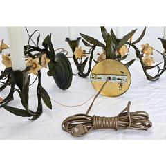 Italian Vintage Pair of Tole Floral Wall Sconces - 4690479