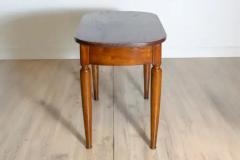 Italian Walnut 1890s Side Table with Oval Top One Drawer and Cylindrical Legs - 3918542