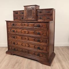 Italian Walnut Baroque Chest circa 1780 - 4806522